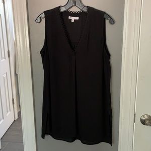 DR2 Black Tank Top with Cute Eyelet Detail